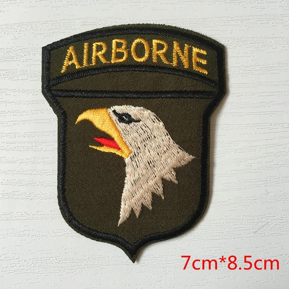 Parche táctico bordado División aerotransportada EE. UU. moral escudo - imagen 2