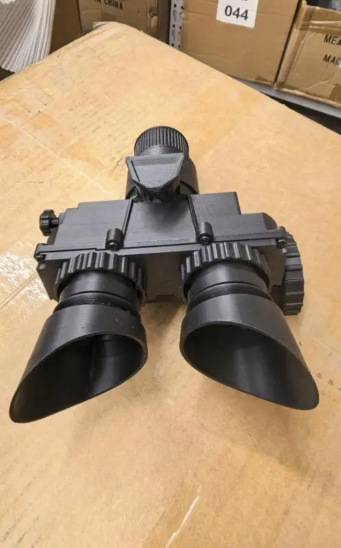 Casco táctico con visión nocturna montada en la cabeza para exteriores - imagen 3
