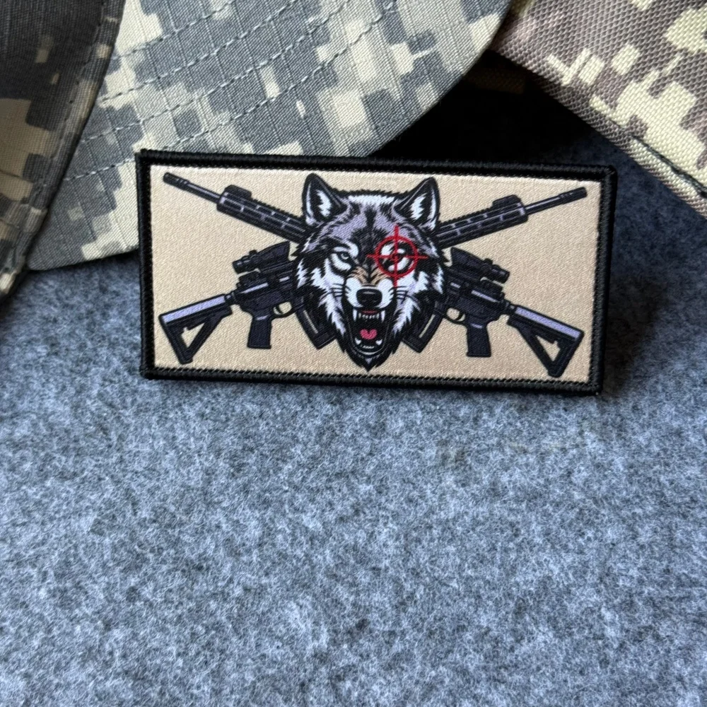 Parche táctico insignia moral lobo con gancho y bucle para brazalete - imagen 3