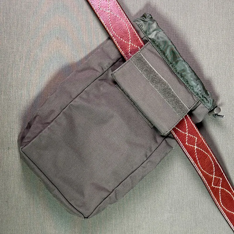 Bolsa táctica de accesorios para chaleco, radio portátil y cargadores - imagen 3