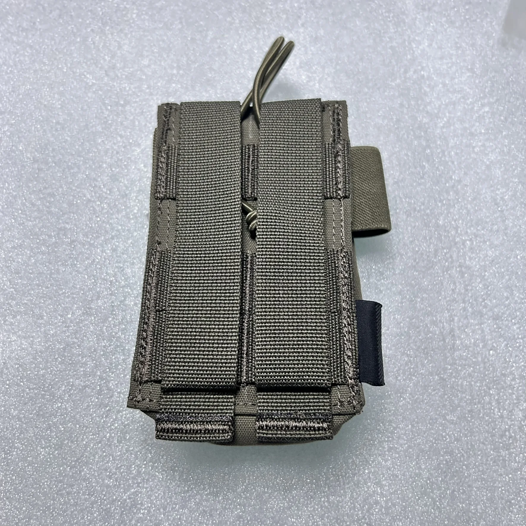Funda táctica para radio portátil con MOLLE exterior - imagen 3