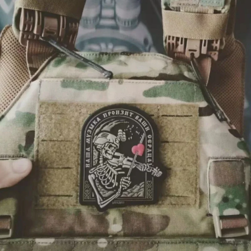 Parche MOLLE violin russo – Bordado táctico coleccionable - imagen 5