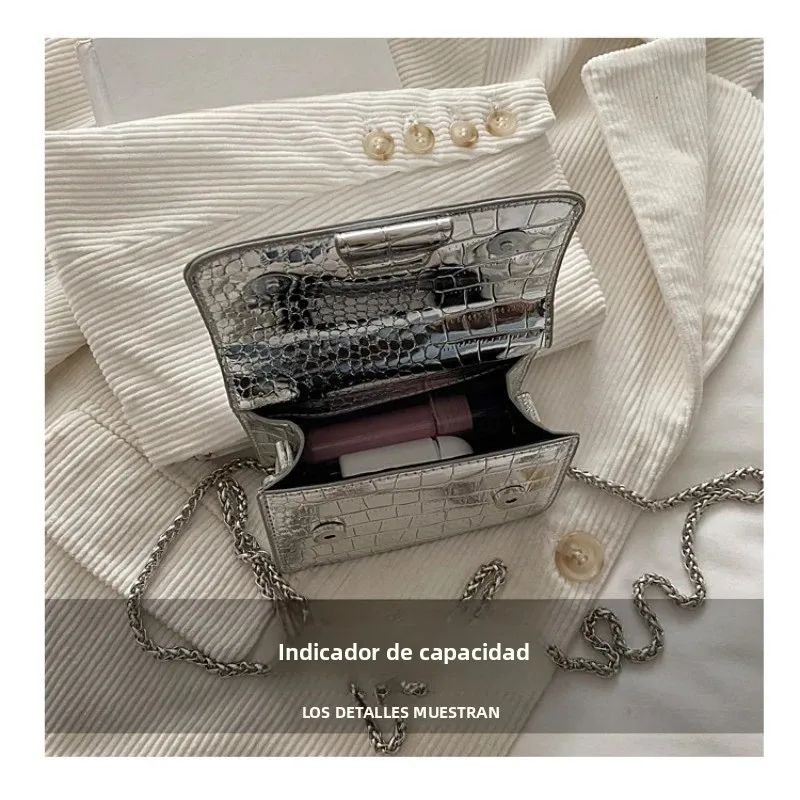 Bolso bandolera cuadrado pequeño con cadena rombo elegante