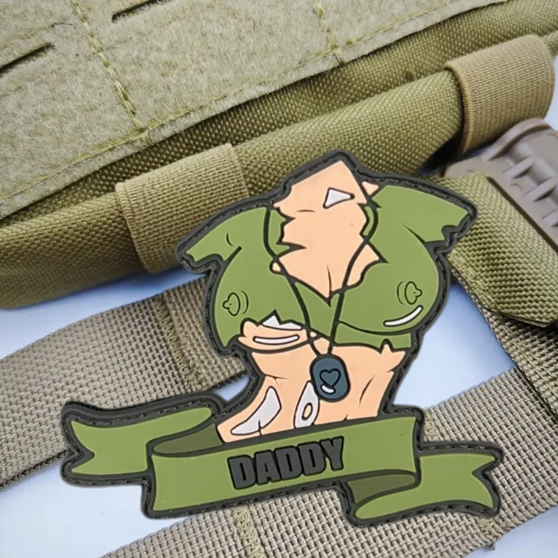 Parche PVC 3D chica anime – Insignia moral táctica gancho y bucle - imagen 5