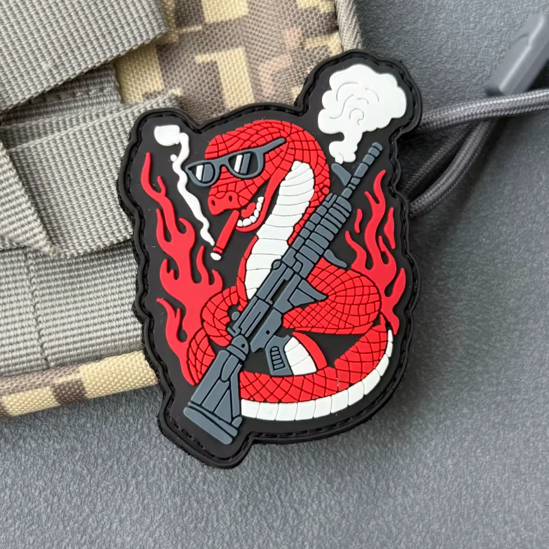 Parche táctico PVC serpiente cobra con gancho y bucle - imagen 5