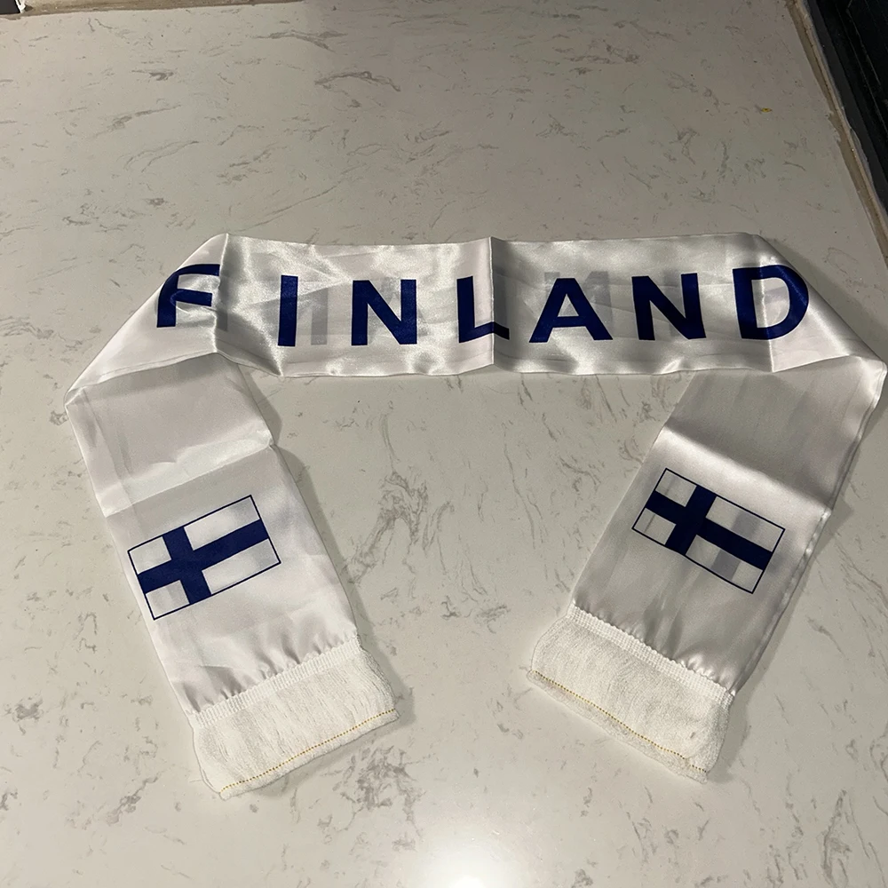 Bufanda de fútbol Finlandia doble cara satén estampada con borlas - imagen 3