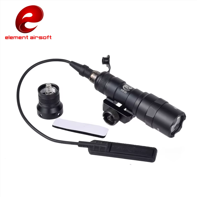 Linterna táctica Element M300B vista frontal