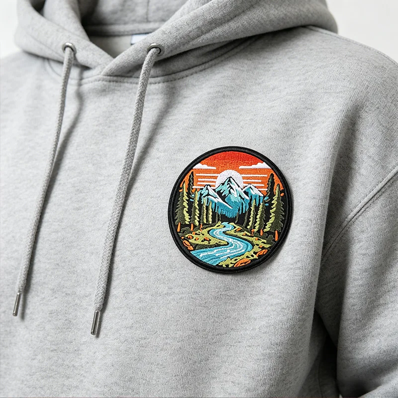 Parche termoadhesivo bordado montañas y ríos para gorra - imagen 3