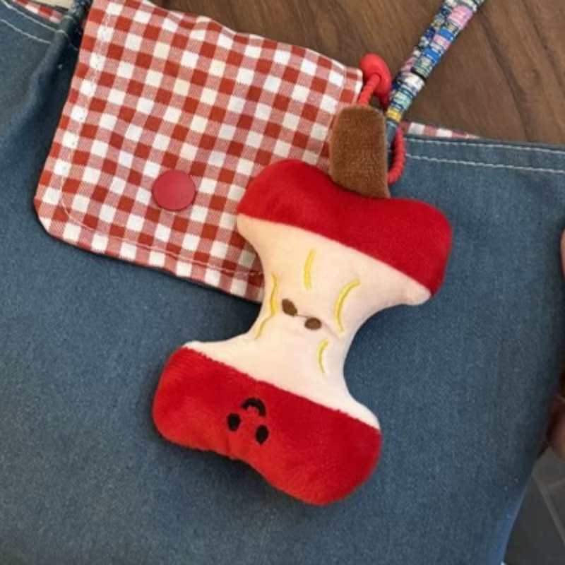 Detalle del diseño y la bandolera para el día a día