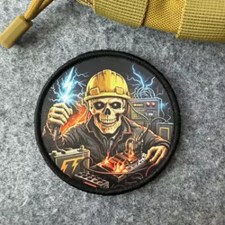 Parche táctico de moral con calavera y rayo para electricistas