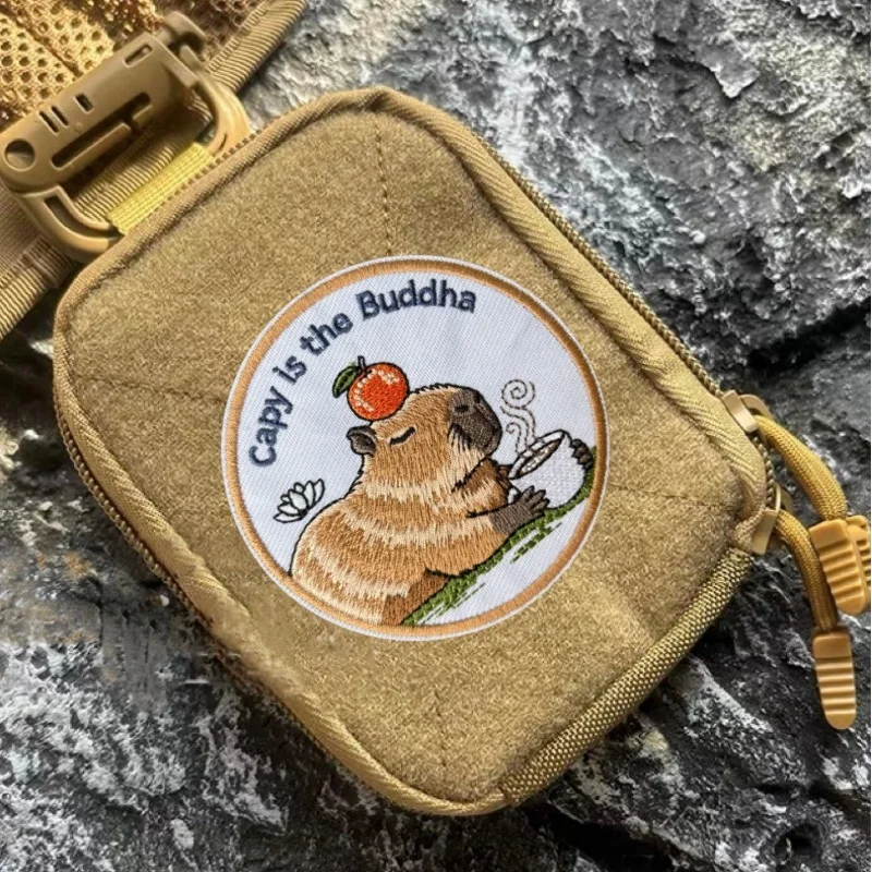 Parche bordado táctico capibara Capy es el Buda gancho y bucle - imagen 4