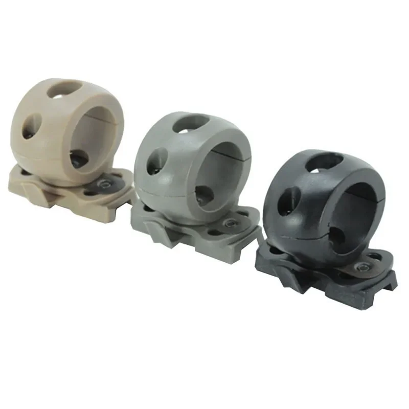 Soporte pinza para linterna táctica en casco, fijación rápida - imagen 5