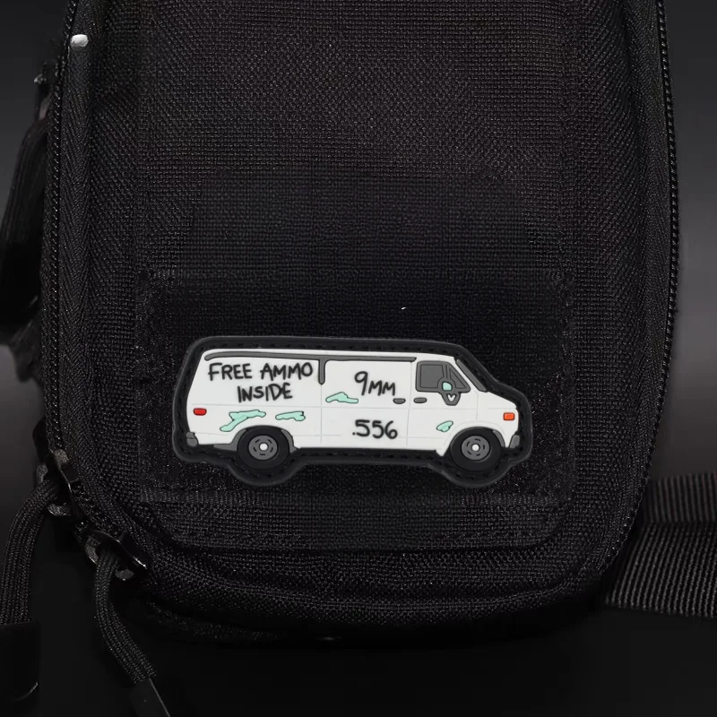 Pegatinas tácticas luminosas PVC con velcro para parches de mochila - imagen 2