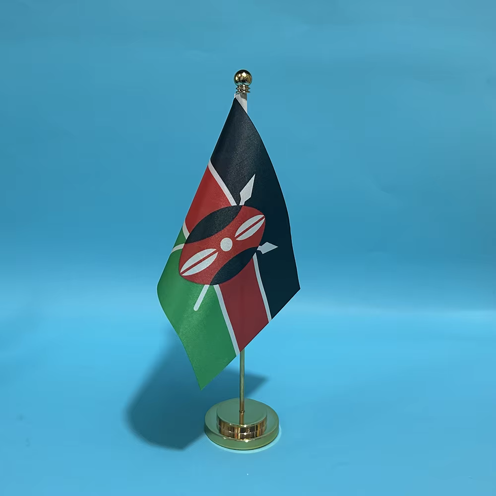 Bandera de Kenia colocada en un escritorio