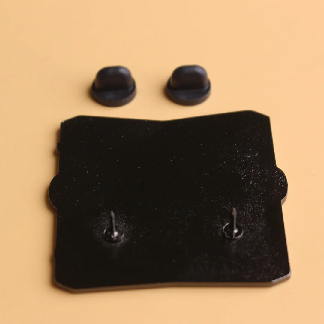 Broche metálico táctico de herramientas universal para solapa - imagen 2