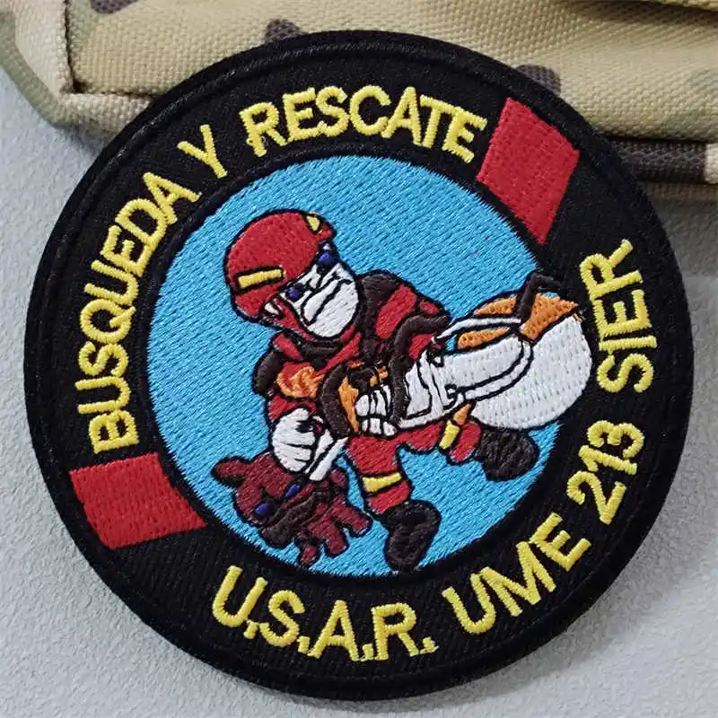 Parche bordado con detalles de búsqueda y rescate