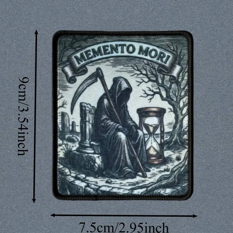 Parche táctico Memento Mori Reaper con velcro para brazalete - imagen 4