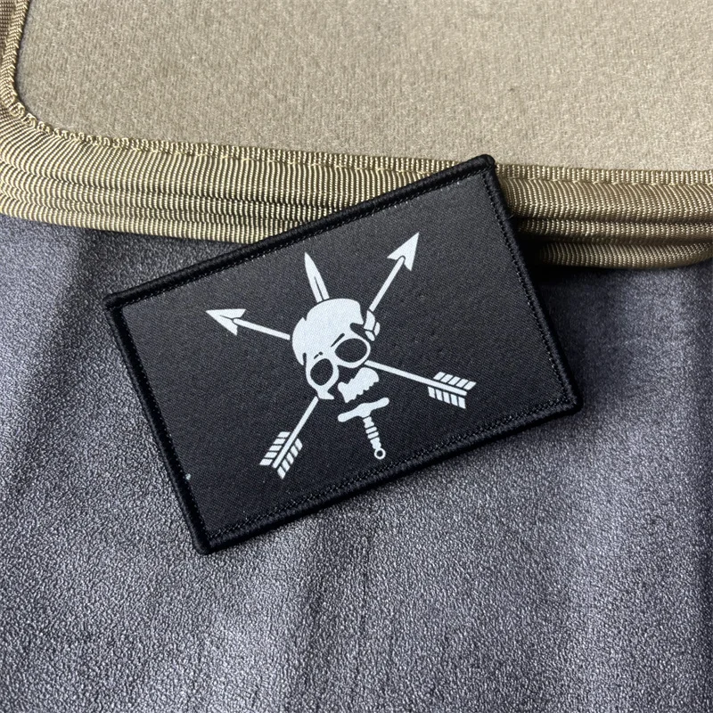 Parche táctico de calavera militar – Insignia de moral Velcro - imagen 4