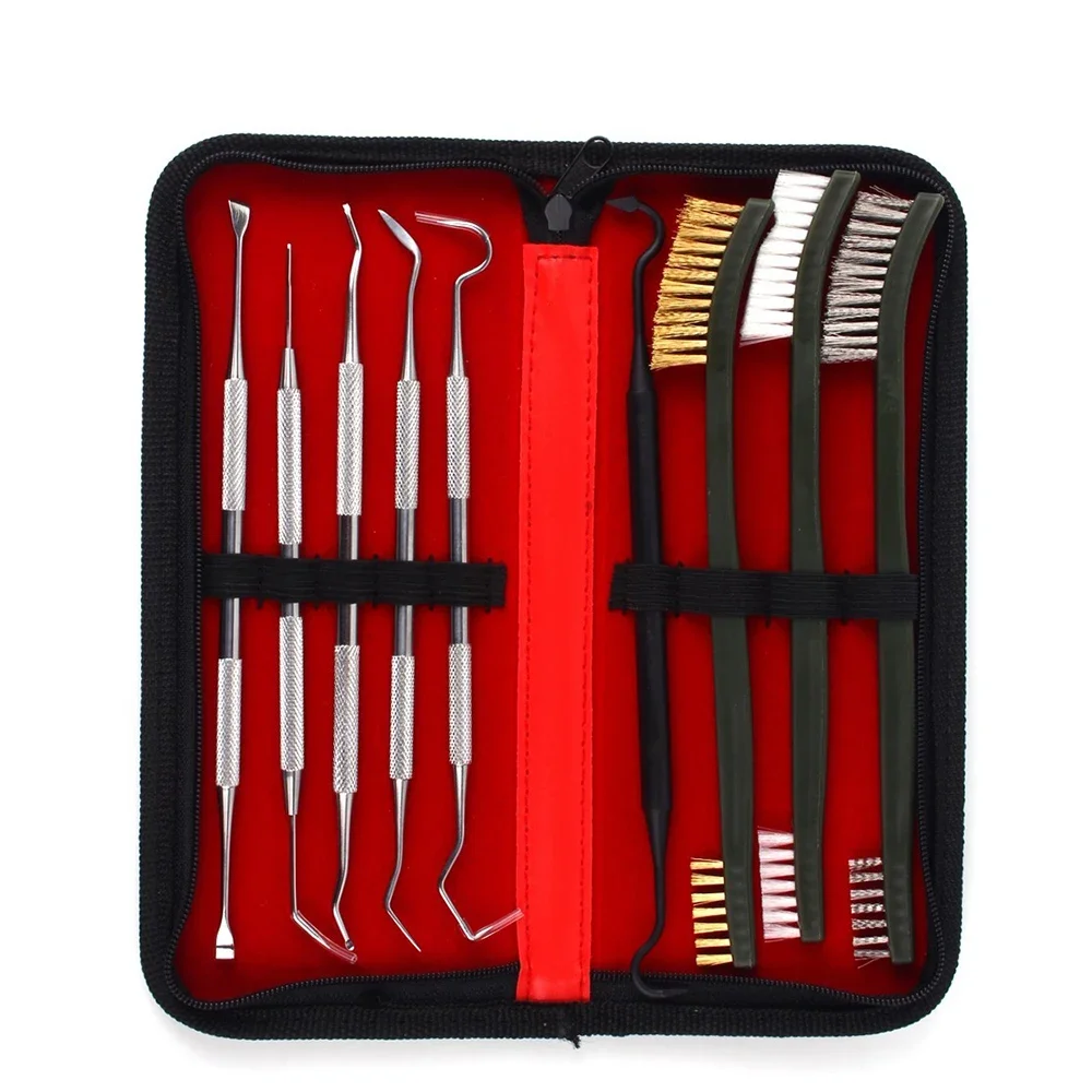Cepillos y púas del kit de limpieza