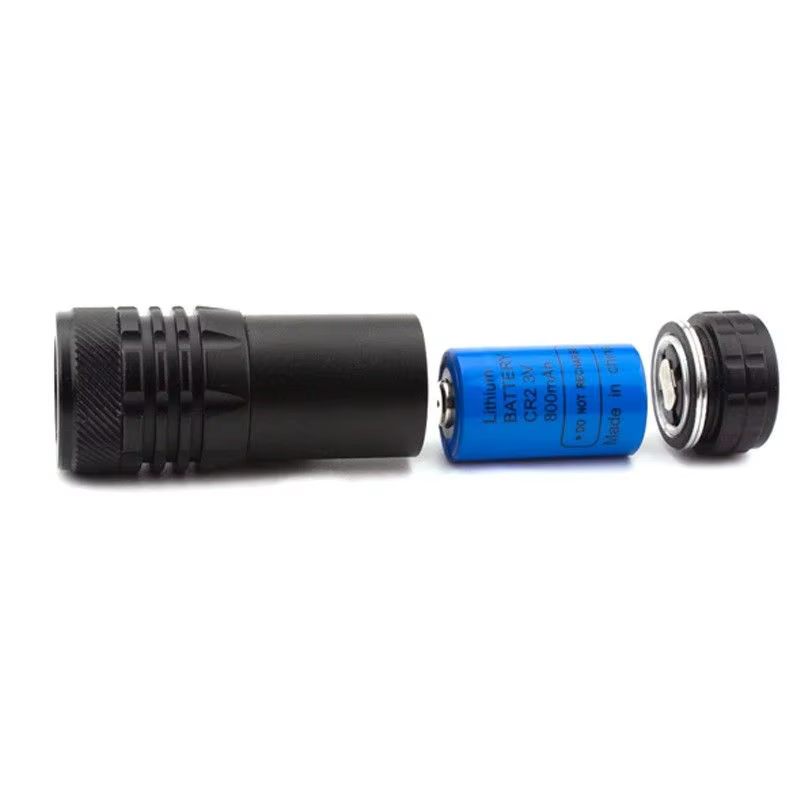 Linterna táctica LED recargable para exterior, camping y escalada - imagen 2