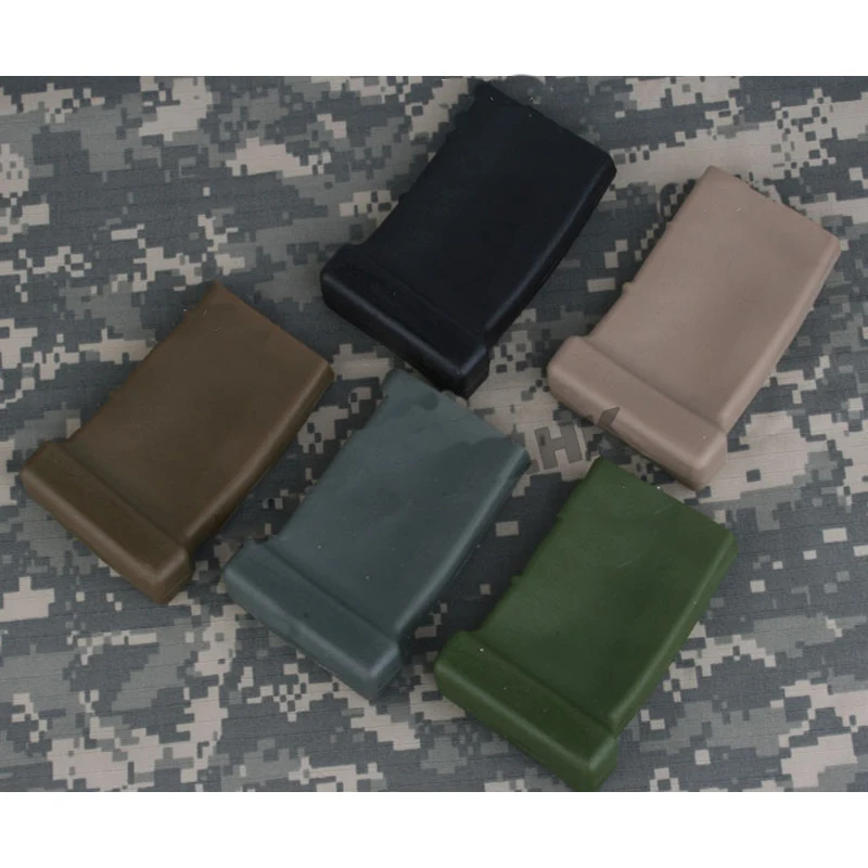 Protector de revista táctica Emersongear - uso en campo