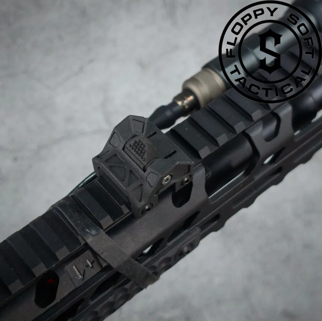 Interruptor táctico SOTAC Modbutton con tapa y actualización M-LOK - imagen 2