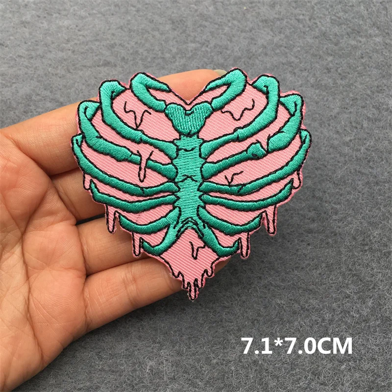 Parches con diseños kawaii rosa