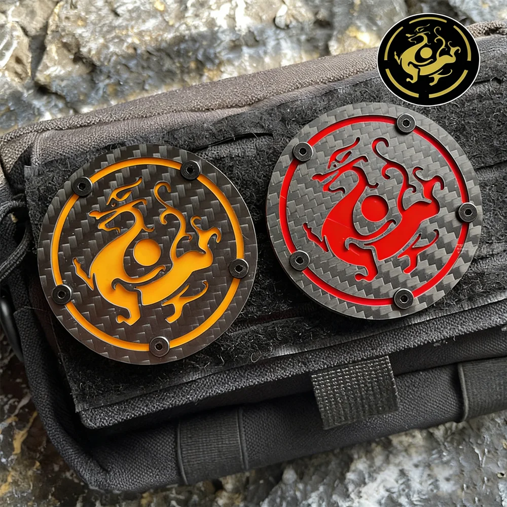 Patch bordado luminoso con motivo de dragón Azure