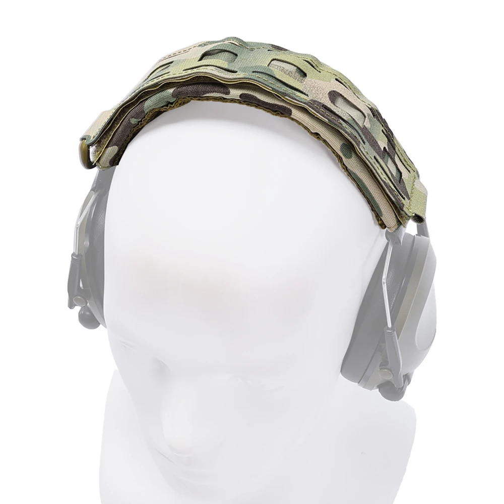 Detalle de correas MOLLE y malla espaciadora