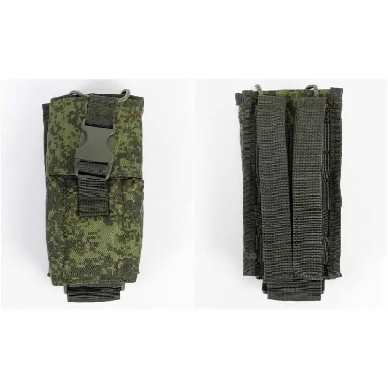 Detalle lateral con MOLLE