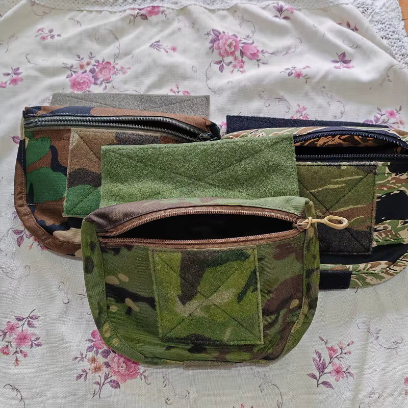 Chaleco táctico exterior con bolsa de abdomen y accesorios - imagen 2