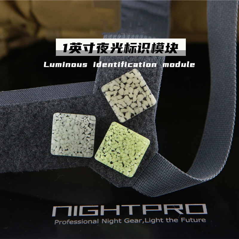 Parche táctico MOLLE cuadrado luminoso para casco, chaleco y mochila - imagen 5