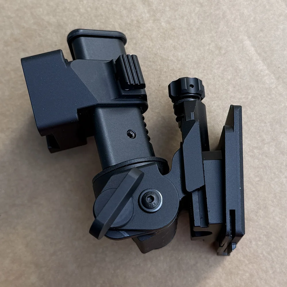 Soporte metálico para casco NVG abatible cola de golondrina - imagen 3
