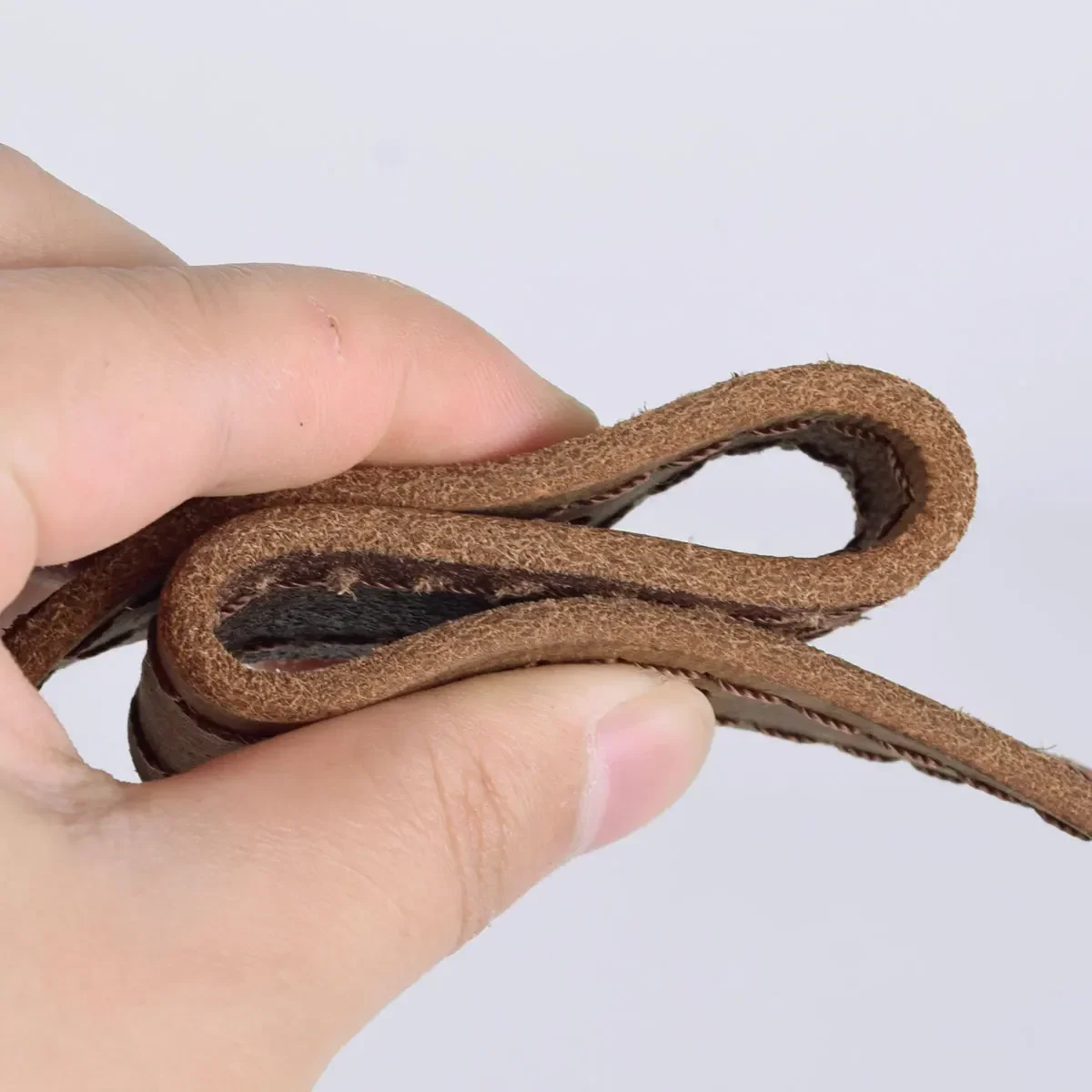 Correa táctica cuero genuino ajustable para caza y supervivencia - imagen 5