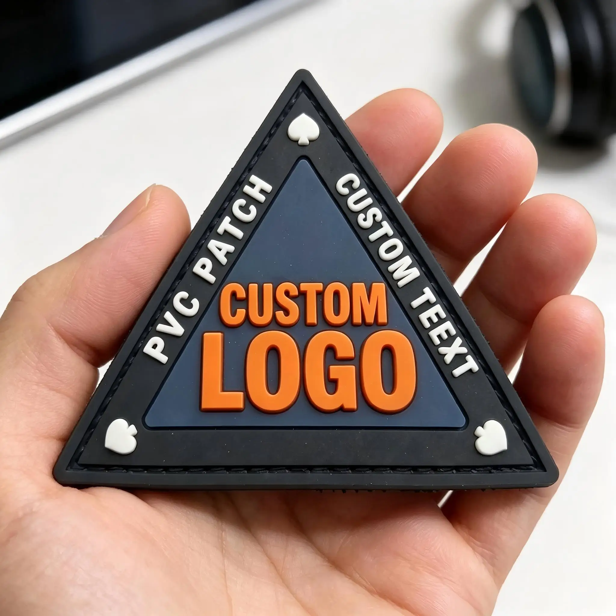 Parche termoadhesivo 3D PVC logotipo, silicona gancho y bucle - imagen 4
