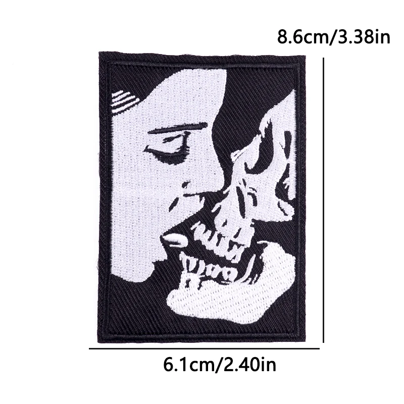 Parche bordado gótico calavera letras – Termoadhesivo para ropa - imagen 2