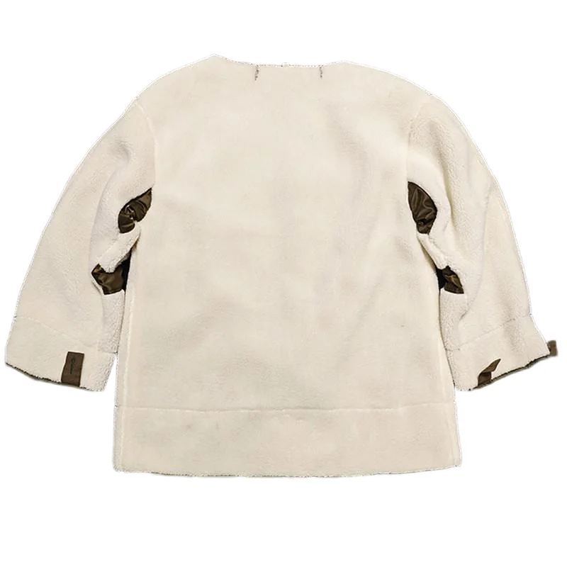 Detalle de abrigo de gabardina M51 para invierno
