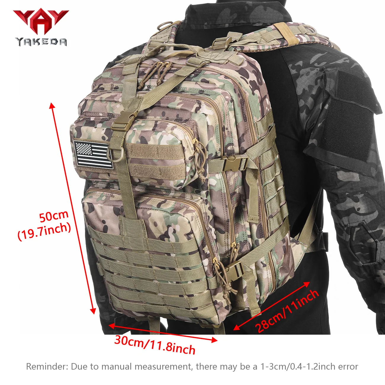 Mochila YAKEDA con emblema y diseño exterior
