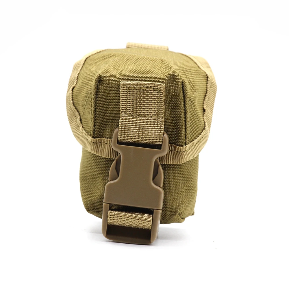 Bolsa con sistema MOLLE para fijar al equipo