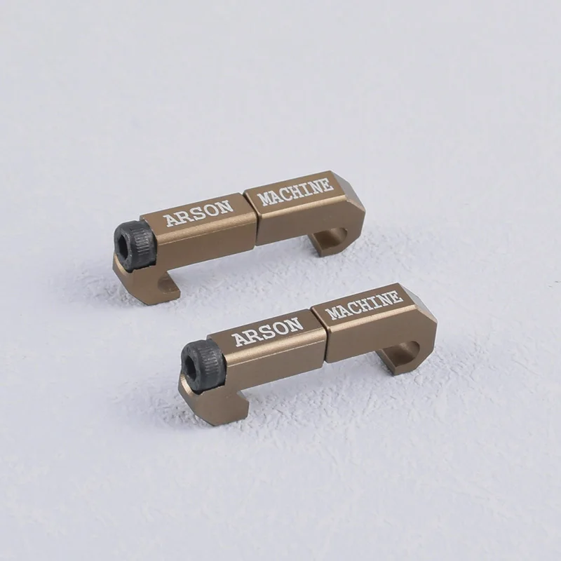 Clip Metálico Táctico para Interruptor Trasero en Riel Picatinny Sotac - imagen 4