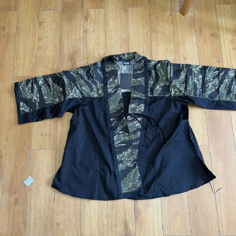 Camisa táctica bordada con diseño de armadura, entretiempo - imagen 5