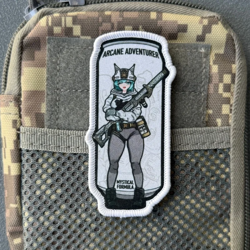Parche táctico Arcano con velcro – insignia moral para mochila - imagen 4