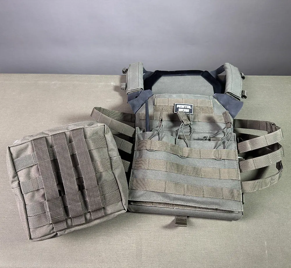 Bolsa táctica de accesorios para chaleco, radio portátil y cargadores - imagen 4