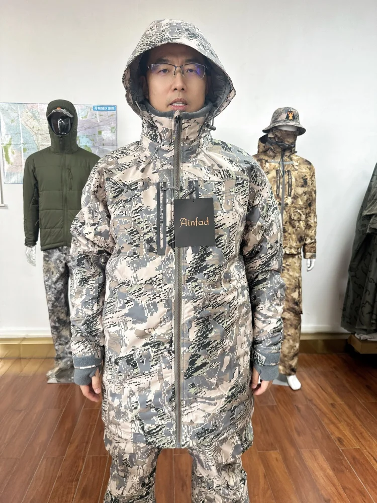 Parka de caza en uso