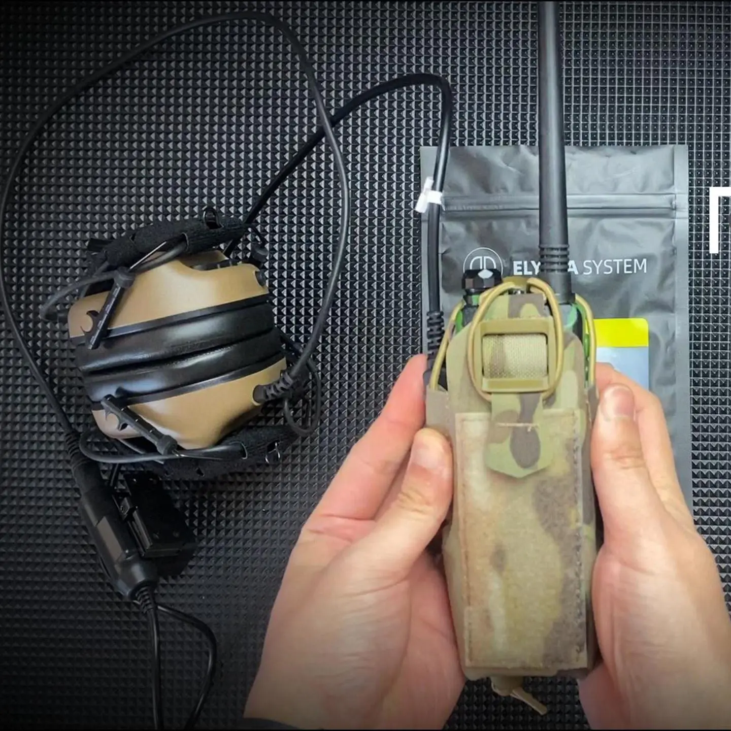 Funda táctica radio MOLLE Gridlok para intercom Baofeng - imagen 3