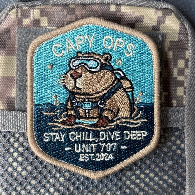 Parche táctico bordado Capy-Ops Capybara Diver con velcro - imagen 5