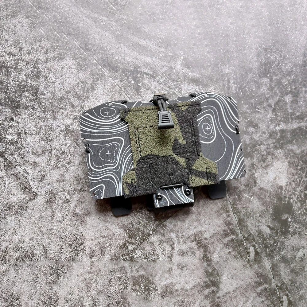 Panel frontal MOLLE para teléfono táctico en chaleco