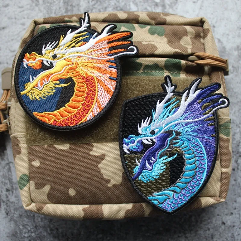 Parche bordado con velcro cabeza lobo y dragón chino - imagen 4