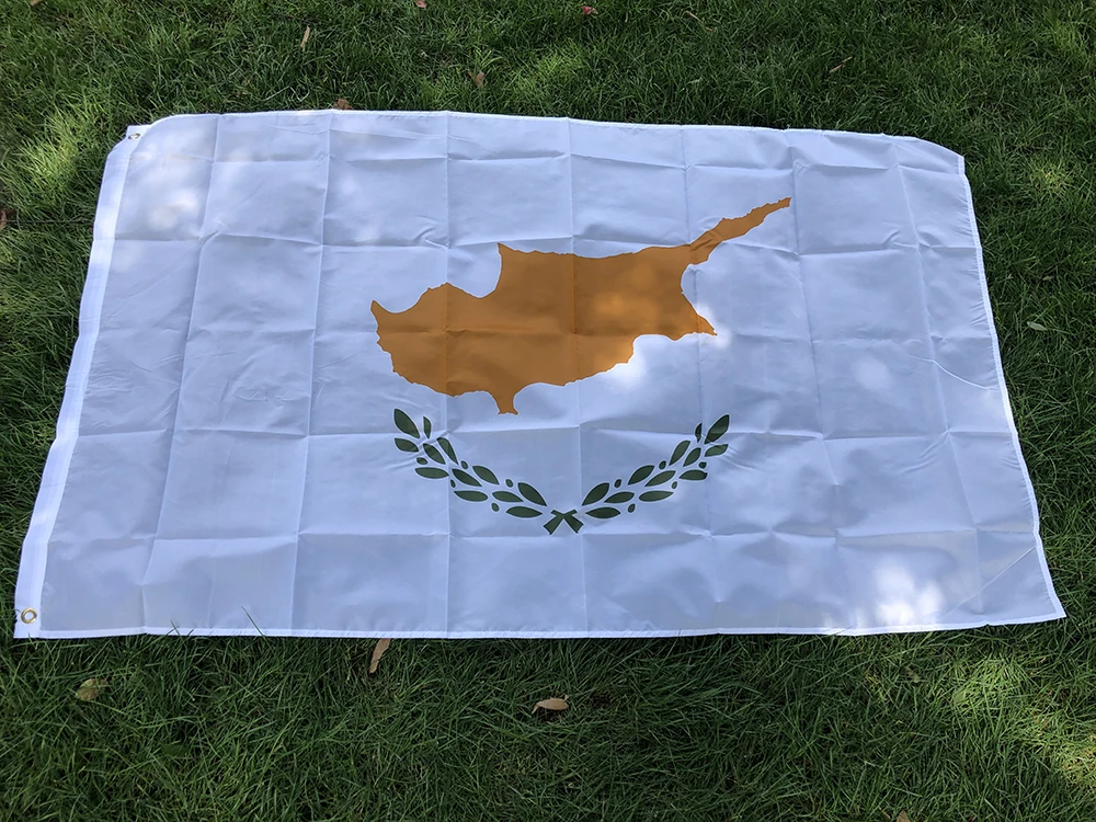 Detalle de los acabados de la bandera