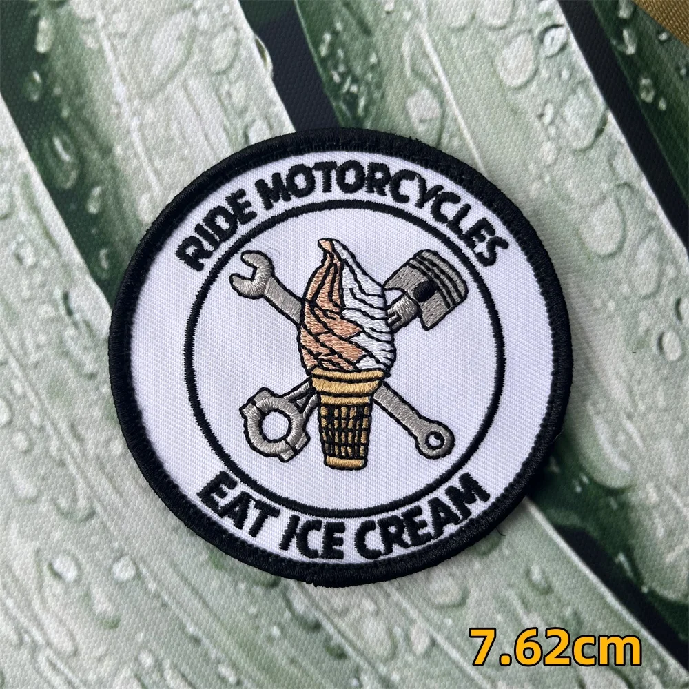 Parche bordado con diseño táctico de helado